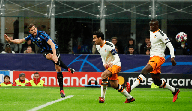 Atalanta tiene un pie y medio en los cuartos de final de la Champions League.  | Foto: EFE