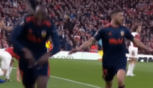 Arsenal vs Valencia: Diakhaby silenció el Emirates con potente cabezazo [VIDEO]