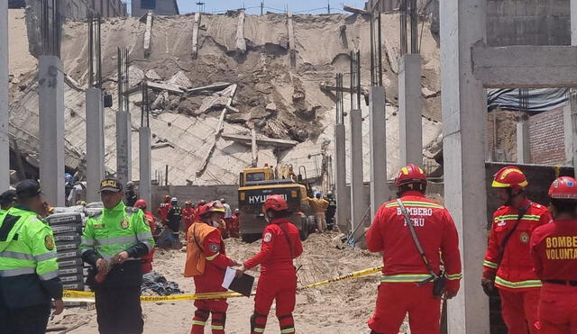 El bombero encargado del rescate detalló que no pueden usar maquinarias por las características del terreno.