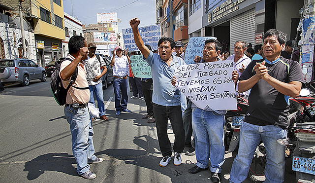 Ex trabajadores de Pomalca exigen al PJ reponerlos en puestos laborales 