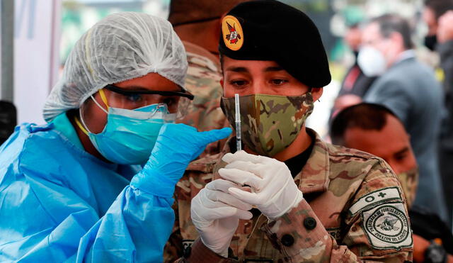 Fuerzas Armadas vacunarán a la población del interior del país. Foto: Difusión