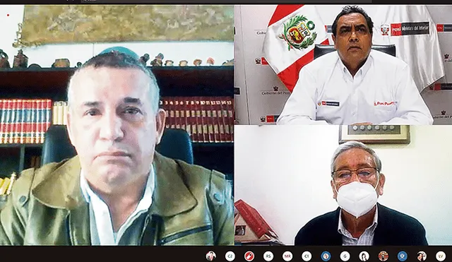 Hablaron. Ministro Montoya y el alcalde de Los Olivos, Felipe Castillo, respondieron ante la comisión de Defensa del Congreso.