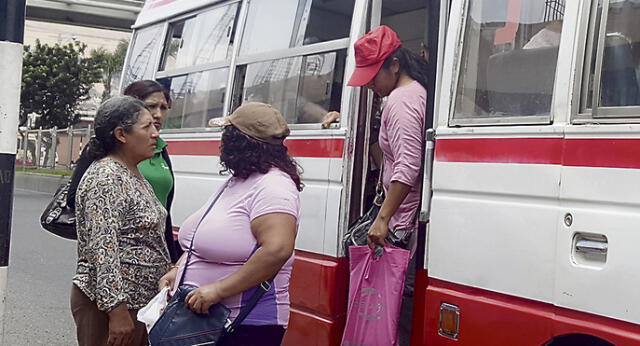Transportistas en Tacna anuncian reajuste de tarifa