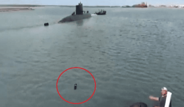 YouTube: perro se lanzó al mar para perseguir a submarino ARA San Juan [VIDEO]