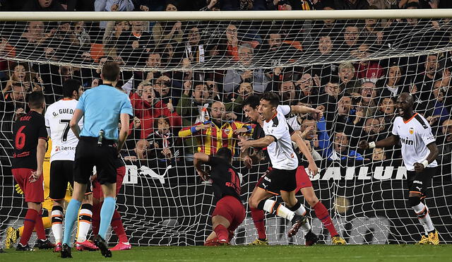 Atlético de Madrid vs. Valencia por la fech 24 de la Liga Santander. Foto: AFP