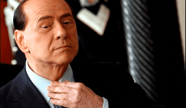 Silvio Berlusconi luce irreconocible y en Twitter estallan los memes
