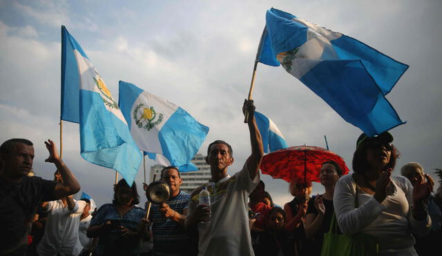 Guatemala: Piden renuncia del presidente Morales y fin a corrupción