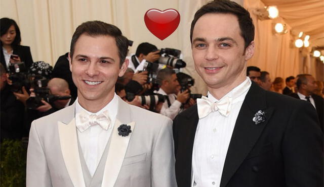 The Big Bang Theory:  Jim Parsons se casó con su novio tras 14 años de relación [VIDEO]