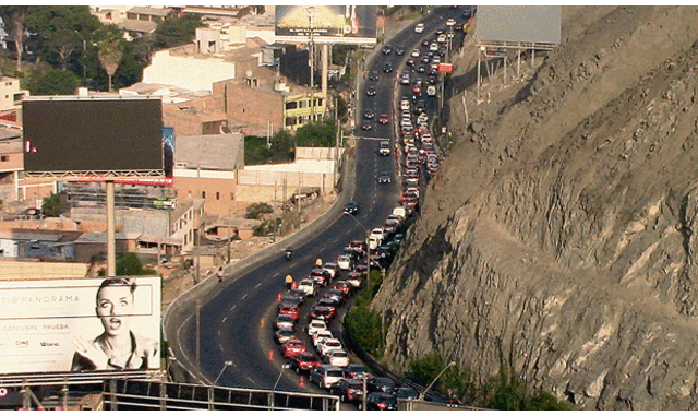 Surco y La Molina se enfrentan por  el caos vehicular