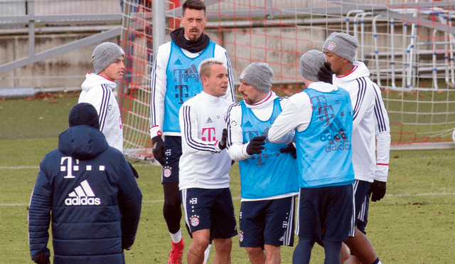 James Rodríguez casi se va a los puños en práctica del Bayern Múnich [FOTOS]