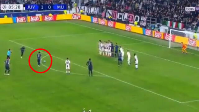 Juventus vs Manchester United: espectacular gol de tiro libre de Juan Manuel Mata para el 1-1 [VIDEO]