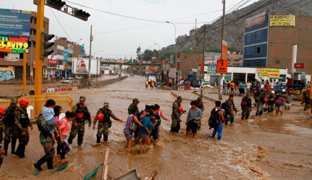 Huaicos en Lima: Desbordes y lluvias afectan a la capital | VIDEO