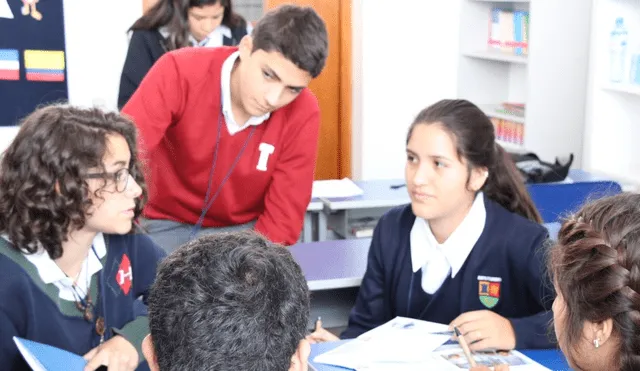 Mas de 400 escolares de Latinoamérica se reunieron en Lima para discutir sobre cultura y liderazgo