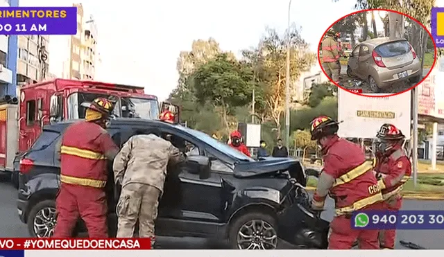 Dos militares al volante provocaron un fuerte choque en San Borja. (Foto: Captura Latina)