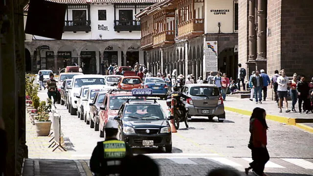 Cusco. Ordenanza municipal autorizó el cobro por parqueo para alrededor de 150 estacionamientos. Foto: La República