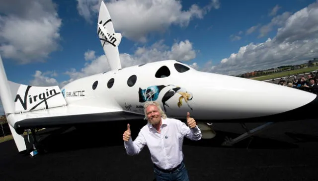 Richard Branson celebró su viaje al espacio. El multimillonario voló el último domingo 11 de julio. Foto: Virgin