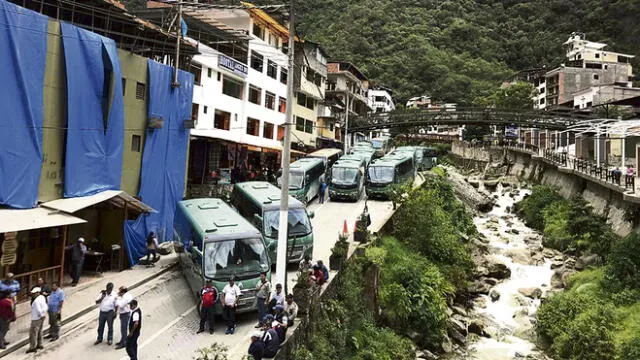 Gerente general sostuvo que cuentan con medida cautelar para seguir operando en la ruta a Machupicchu. Foto: La República