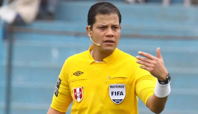 Víctor Hugo Carrillo es árbitro FIFA desde 2005. Foto: difusión