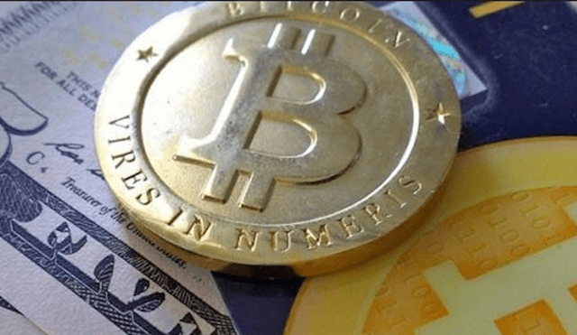 Una forma de comprar Bitcoins es realizar un trato directo con una persona que tenga posesión de la criptomoneda. Foto: EFE