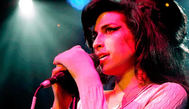 Los últimos días de Amy Winehouse entre alcohol, drogas y soledad. Foto: EFE