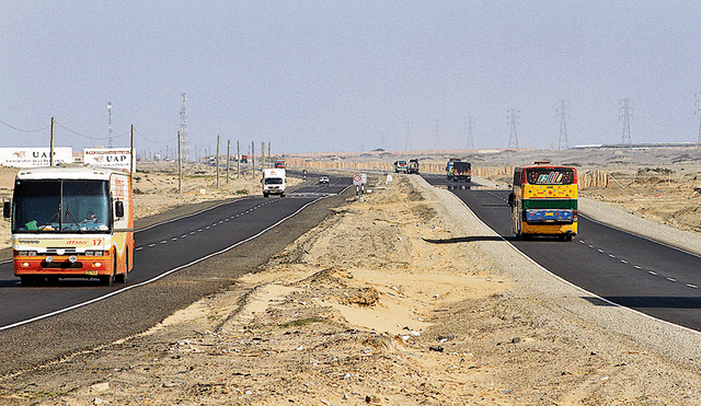 El proyecto la Autopista del Sol, que une Trujillo y Sullana, se ejecuta bajo la modalidad de asociación público privada. Foto: La República