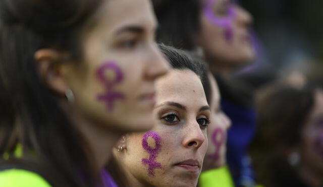 El borrador para una nueva ley del aborto en España incluye normativas a favor de la salud menstrual y reproductiva. Foto: Gabriel Bouys / AFP