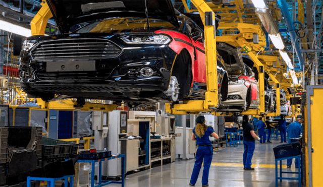 Ford tiene como objetivo convertirse en carbono neutral a más tardar en 2050. Foto: AFP
