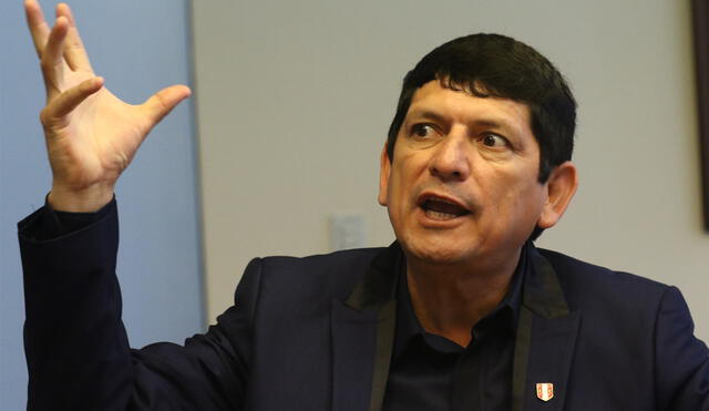 Agustín Lozano es el actual presidente de la FPF. Foto: Grupo La República