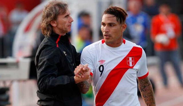 Paolo Guerrero es capitán de la selección peruana desde la llegada de Ricardo Gareca. Foto: Líbero