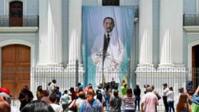 La beatificación “llega en un momento particularmente oportuno”, dijo en rueda de prensa el monseñor Baltazar Porras. Foto: Vía Whatsapp