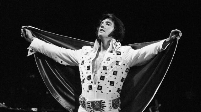 Un día como hoy, 26 de junio, pero de 1977, Elvis Presley daba lo que, sin saberlo, sería el último concierto de su vida. Foto: AP