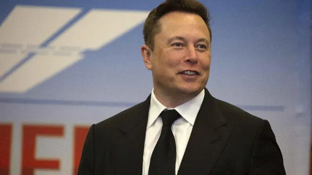 Elon Musk cofundó Tesla Motors, compañía que revolucionó el campo de los autos eléctricos. Foto: Saul Martinez - AFP.