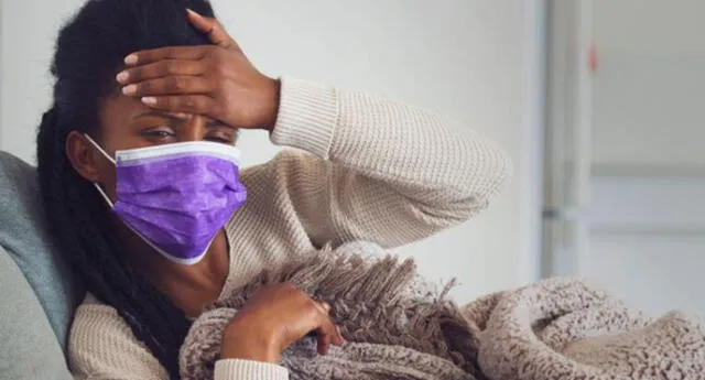 Neumólogo del Hospital Cayetano Heredia instó a las personas que manifiestan algún síntoma respiratorio a aislarse voluntariamente hasta descartar una infección por COVID-19. Foto: referencial