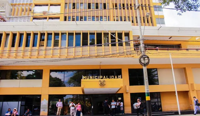 Municipio descarta que haya regalado panetones malogrados por Navidad. Foto: La República.