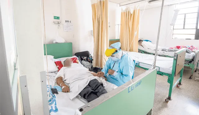 En Huánuco, los hospitales siguen colapsados. Foto: Juan Tumes