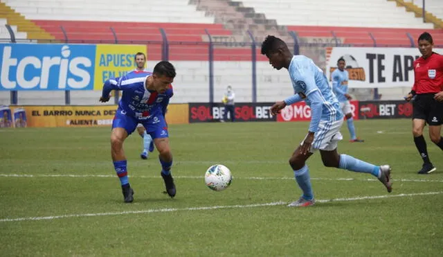 Cristal y Mannucci disputan la edición 2021 de la Copa Bicentenario en el Estadio Alejandro Villanueva. Foto: Liga 1
