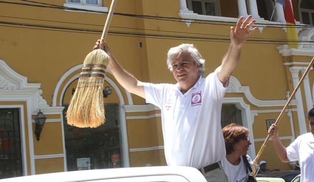 Fernando Olivera quedó fuera de la contienda electoral este 2021. Foto: La República