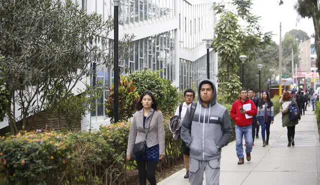 La Federación de Estudiantes del Perú anunció que se aprobó este dictamen en horas de la tarde. Foto: La República