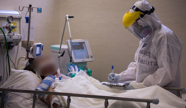 Poco menos de 1.000 pacientes con COVID-19 reciben ventilación asistida en UCI. Foto: Antonio Melgarejo / La República