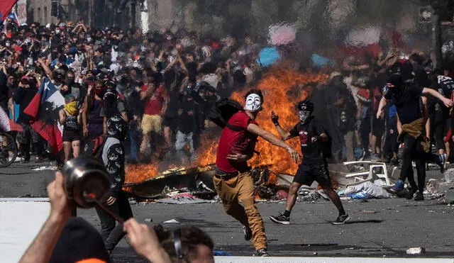 Las protestas en Chile durante el estallido social dejaron al menos 34 muertos y 77 personas en prisión. Foto: AFP