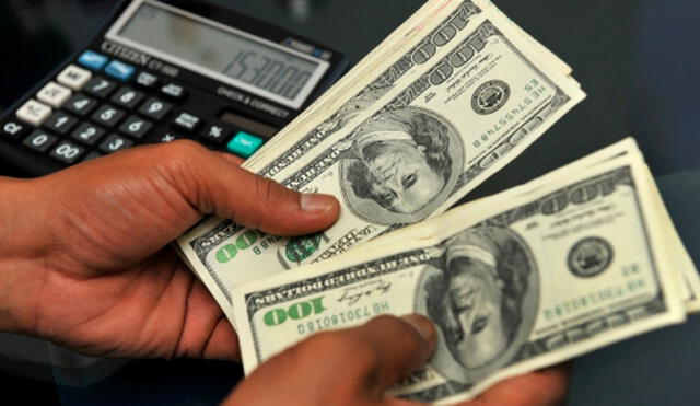 Dólar acumula una variación de -0,32% en lo que va del año. Foto: AFP