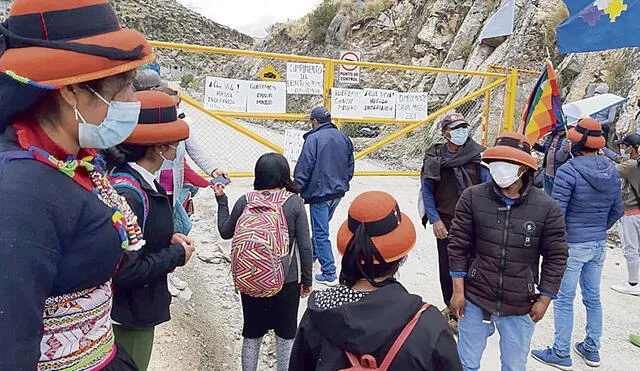 Comuneros de Challhuahuacho reclaman a la empresa Las Bambas que entregue a Apurímac el canon minero. Foto: difusión