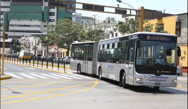 El Metropolitano funcionará con 265 buses, 30% más que otros domingos, de 5.15 a. m. a 9.00 p. m. Foto: Difusión