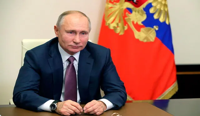 "Él mismo (Vladimir Putin) dijo que iba a vacunarse", destacó su portavoz. Foto: AFP