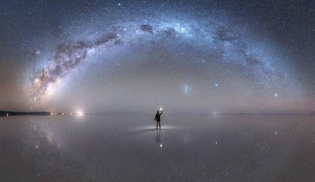 Imagen de la Vía Láctea tomada en el salar de Ayuni, Bolivia. Foto: Jheison Huerta