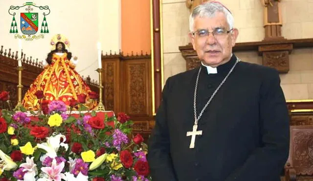 Con fe. Obispo Ricardo García estuvo cumpliendo diversas actividades antes de Navidad. Foto: difusión