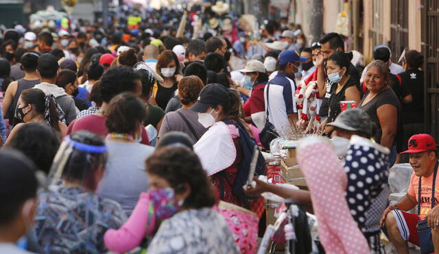 El especialista exhortó a los peruanos a cumplir con el distanciamiento social. Foto: Marco Cotrina / La República