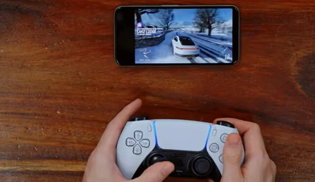 El dispositivo móvil y el DualSense de PS5 se conectan vía Bluetooth. Foto: captura de YouTube