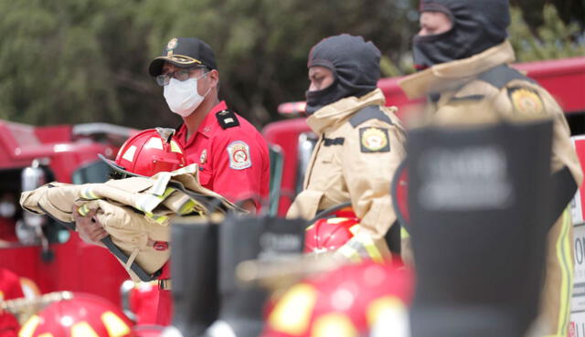 Bomberos estarán más protegidos durante las emergencias. Foto: Andina