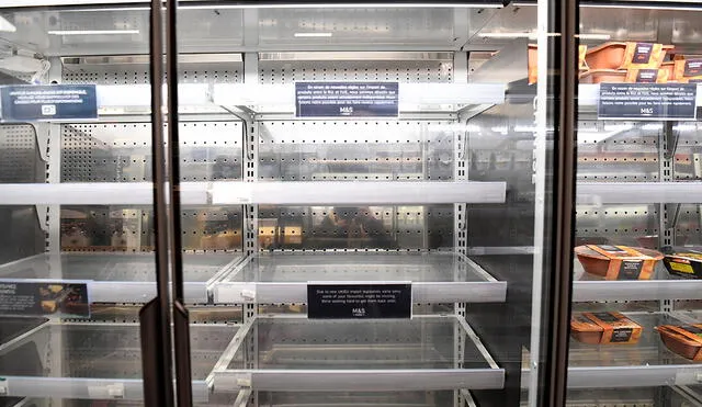 El minorista de comestibles M&S no ha podido almacenar sus sándwiches y comidas desde la salida oficial de Gran Bretaña de la UE. Foto: AFP